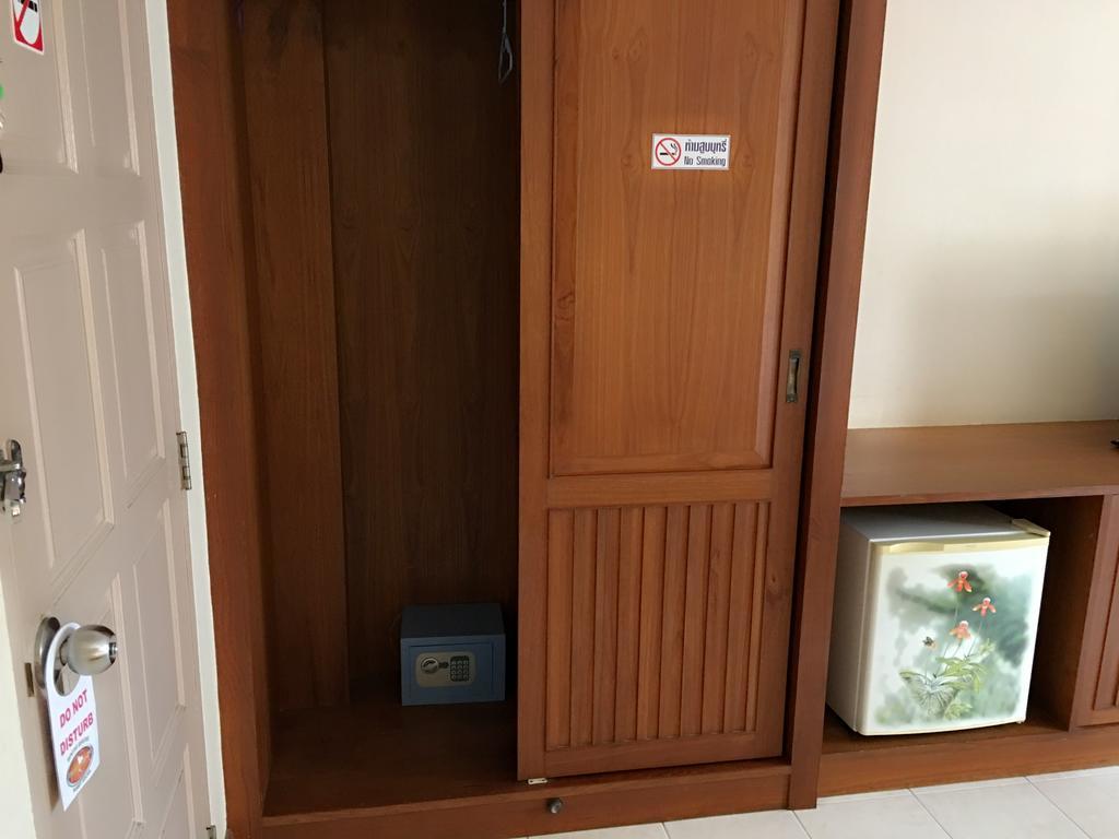 Same Same Guesthouse Patong Extérieur photo